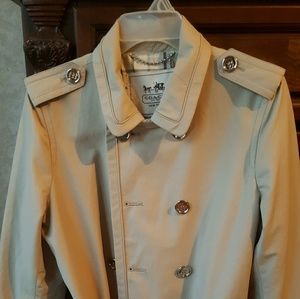 ☝️FINAL PRICE Coach Trench Coat☝️